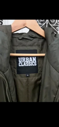 Kapuzenjacke (Windbreaker)