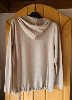 Kapuzenpulli, Lisa Tossa, XL