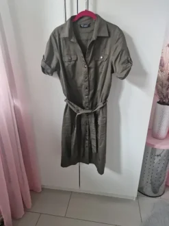 Kleid