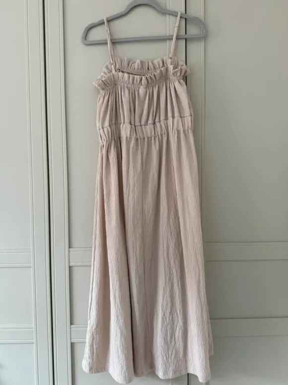 Kleid Crêpe beige knielang H&M