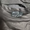 Kleid mit Leder