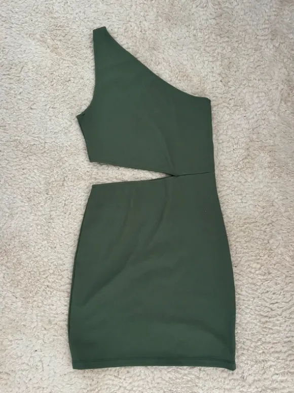 Kleid von Pull&Bear