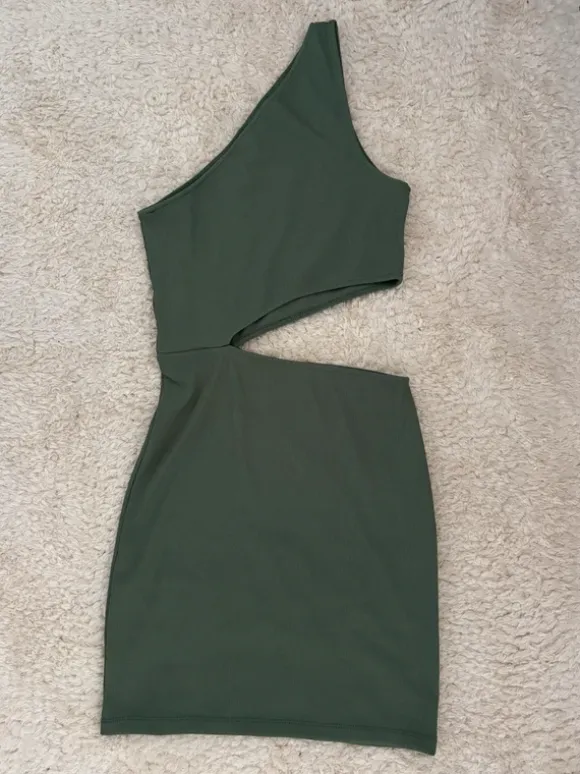 Kleid von Pull&Bear