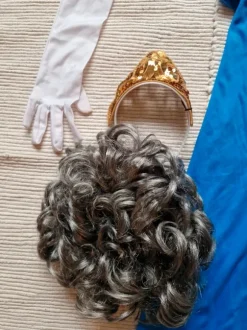 Kostüm Fasching Queen Elisabeth II volles Set mit Perücke