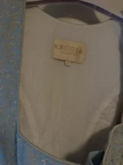 Krüger Dirndl Modell Soreya 70cm Victoria Swarovski Kollektion hellblau