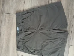 Kurz Hose von Carhartt Größe 30.