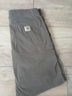 Kurz Hose von Carhartt Größe 30.
