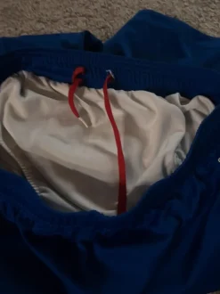 Kurze Adidas Hose