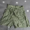 Kurze Blümchen Hose