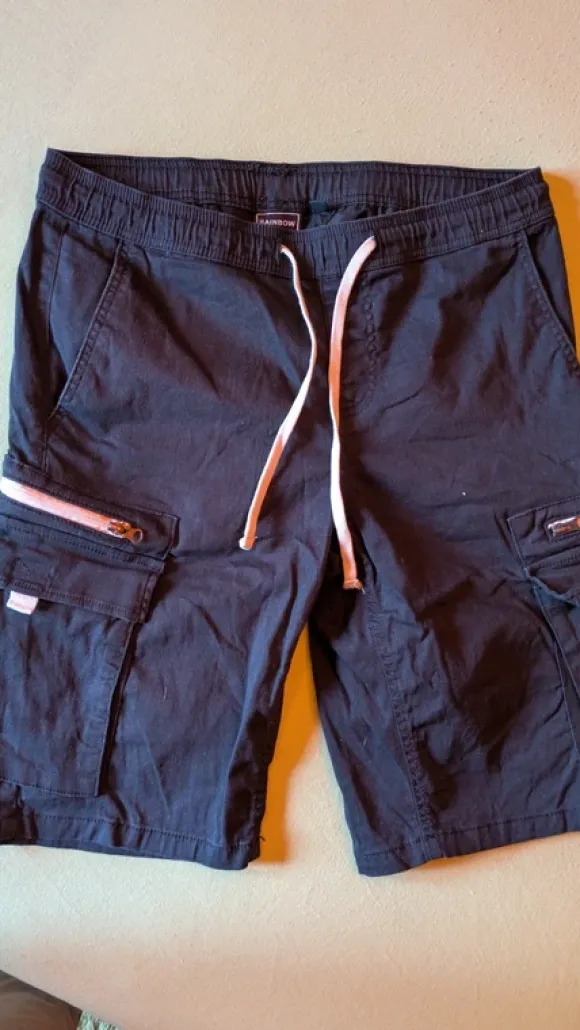 Kurze Herrenshorts