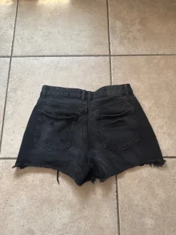 Kurze Hose