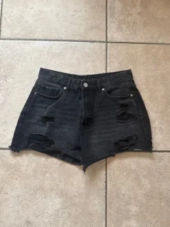 Kurze Hose