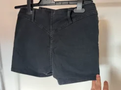 Kurze Hose