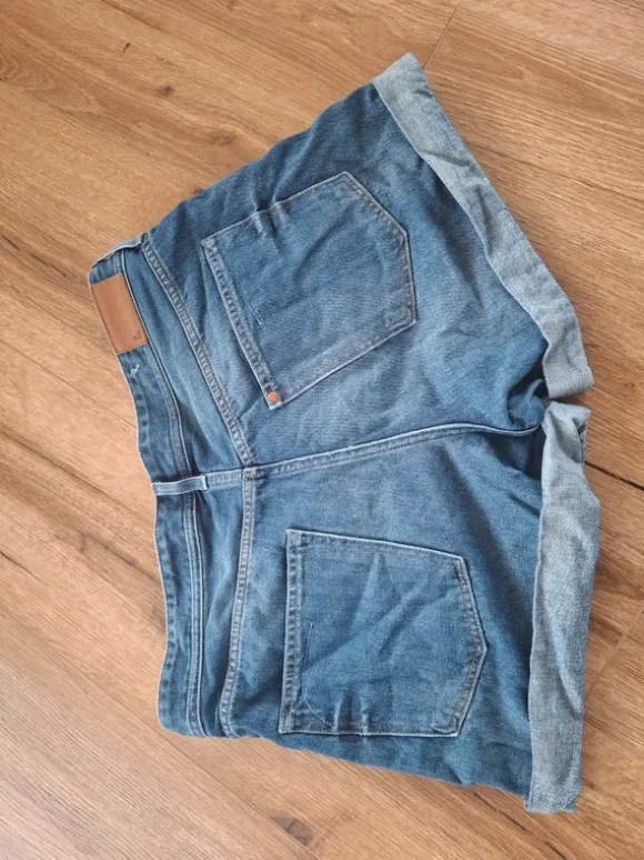 Kurze Hose/Short