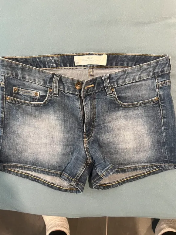 Kurze Jeans