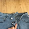 Kurze Jeans Hose