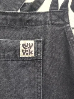 Kurze Jeanslatzhose