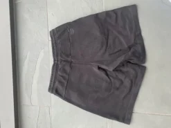 Kurze Jogginghose