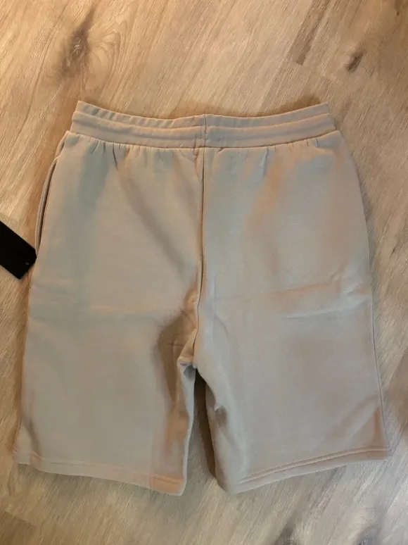 Kurze Jogginghose beige