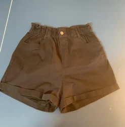 Kurze schwarze Shorts H&M gr M