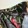 Kurze Stoffhose mit buntem Muster