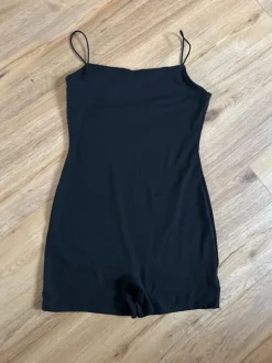 Kurzer Bodysuit