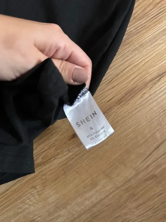 Kurzer Bodysuit