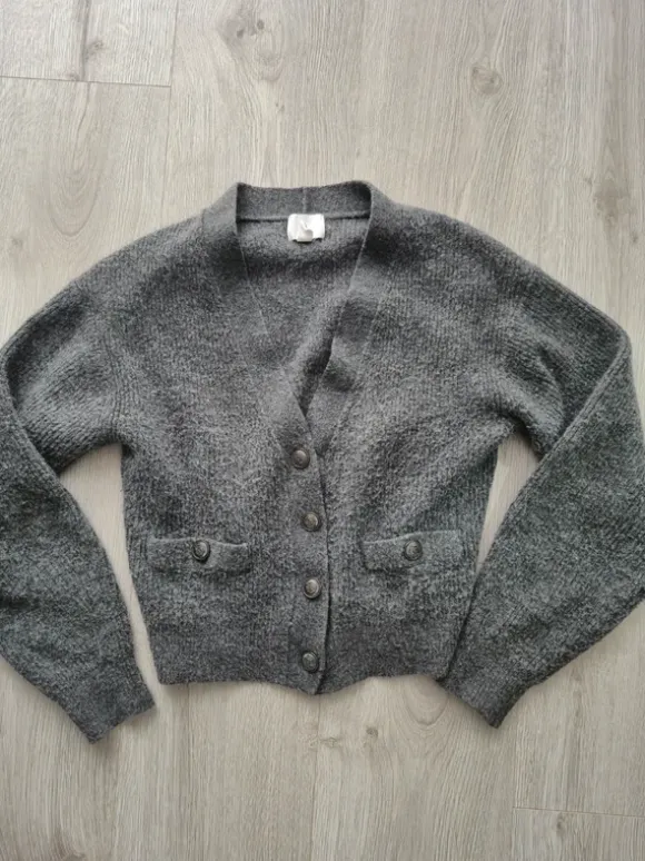 Kurzer gestrickter Cardigan von H&M