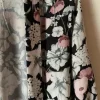 Kurzer Kimono mit Blumenmuster