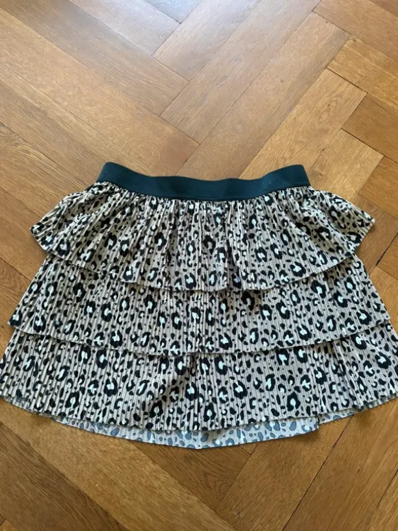 Kurzer Leo Rock Volant Gr. M Sommer