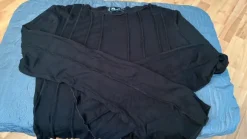 Kurzer Pullover