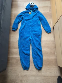 Kuscheljumpsuit Krümelmonster