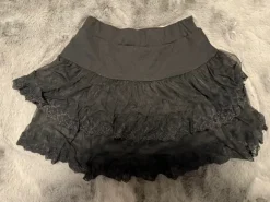 Lace rock mit schleife