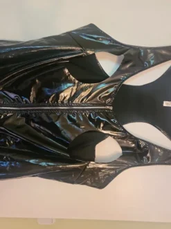 Lack Kleid Brustfrei Strapskleid