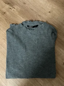 Langarmshirt Only grau L