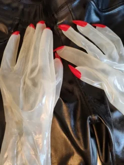 Latexhandschuhe Kurz gelb transparent Rote Nägel L