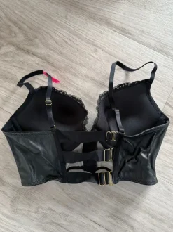 Leder BH
