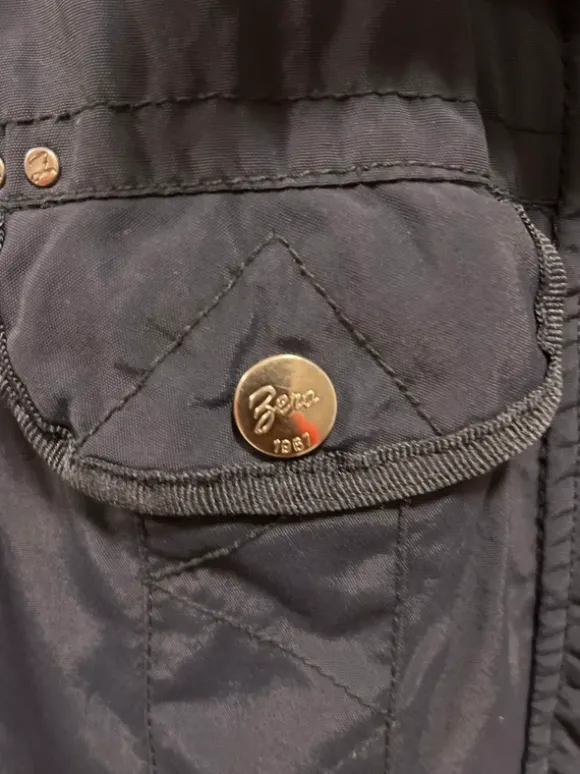 Leichte Jacke ZERO S