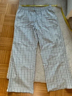 Leichte Karo Hose