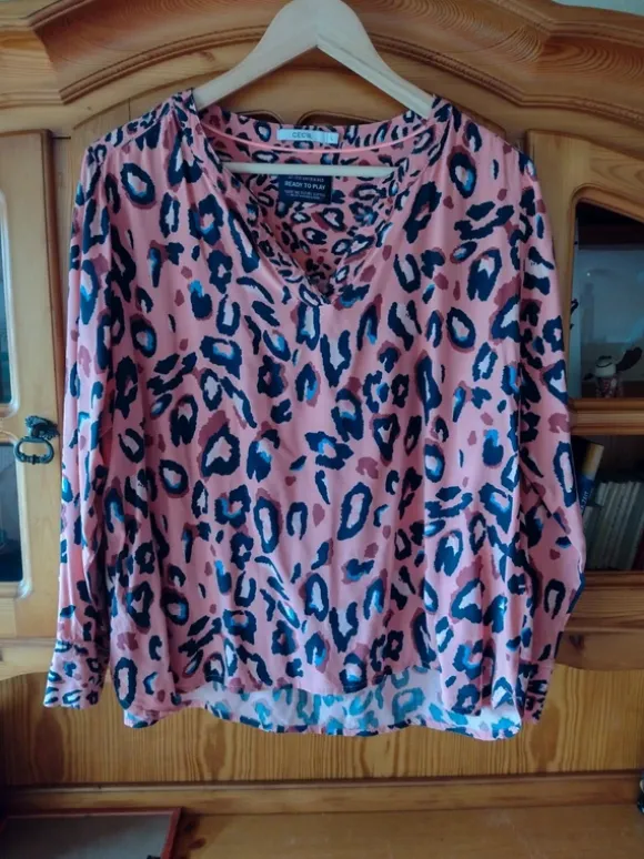 Leichte Leobluse von Cecil