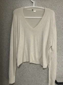 Leichter Strickpullover