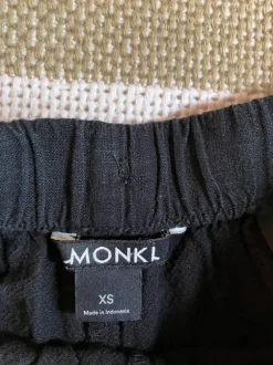 Leinenhose Monki schwarz