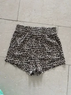 Leopard Leo print summer shorts H&M XS 34