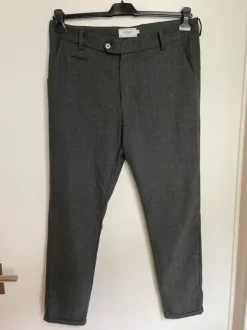 Les Deux, Chino, Gr 33/32