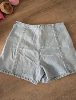Leuk Spijkerrokje/broekje