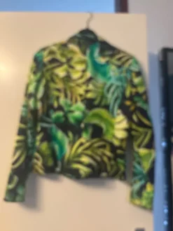 Leuke groene colbert met bloemetjes print