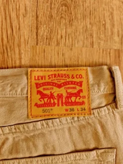 Levi’s 501 Beige/ Sand Jeans W36 L34 (Fits More Like W34 L32)
