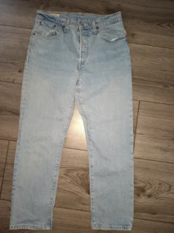 Levis 501 Cropped Jeanshose w28