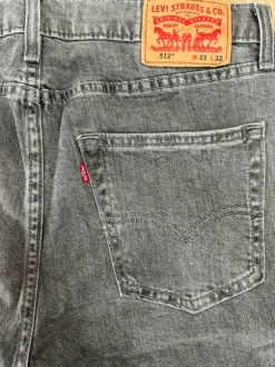 Levi's 512 Slim Taper Jeans W33 L32 grau washed