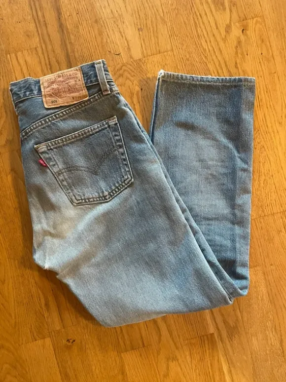 Levis 501 Straight Fit light blue